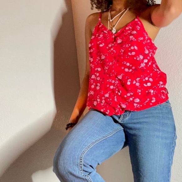 XS Old Navy Red Floral Button Up Tank Top - Picture 3 of 5